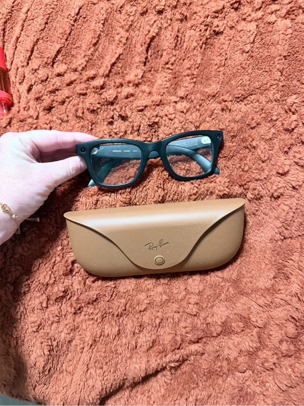 Ray-Ban matte Black gen 2 Wayfarer transition lenses Eyeglasses with Tan Case